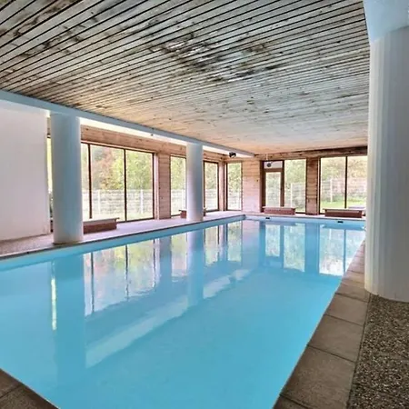 L'enchalpe: Ski-in With Pool And Mountain Views Apartment