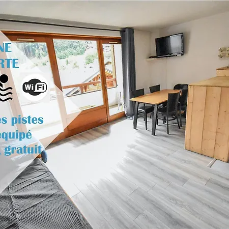 L'enchalpe: Ski-in With Pool And Mountain Views Apartment Saint-Jean-d'Aulps