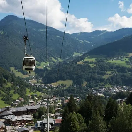 L'enchalpe, Grand Et Lumineux Avec Coin Montagne 5 Personnes, 60m Des Pistes, Piscine Couverte, Wifi, Grand Balcon Expo Est, Draps Non Compris Апартаменты *